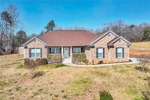 213 Garren Rd, Easley, SC 29640 photo 21