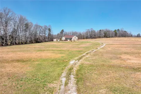 213 Garren Rd, Easley, SC 29640 photo 24