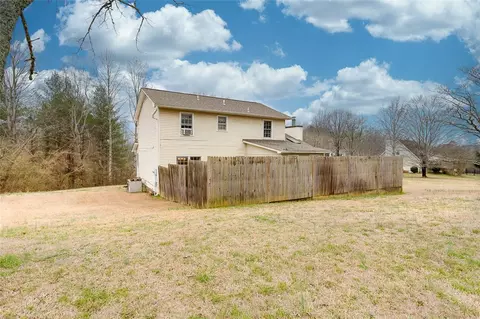 121 Harvey Rd, Central, SC 29630 photo 23