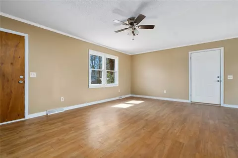 503 Spring Forest Dr, Central, SC 29630 photo 7
