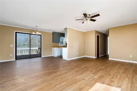 503 Spring Forest Dr, Central, SC 29630 photo 9