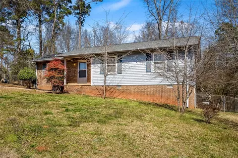 503 Spring Forest Dr, Central, SC 29630 photo 4