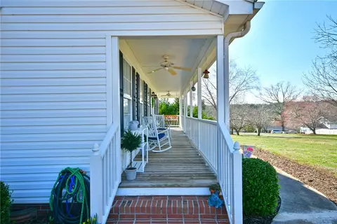 117 Del Riso Cir, Easley, SC 29642 photo 5