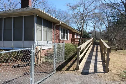 2101 E River St, Anderson, SC 29621 photo 2