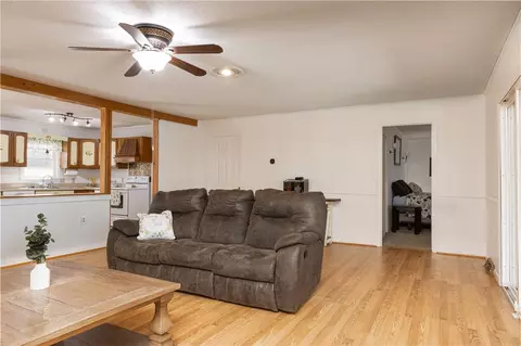 421 Johnson Rd, Honea Path, SC 29654 photo 6
