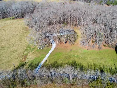 421 Johnson Rd, Honea Path, SC 29654 photo 4