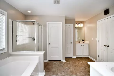 102 Berwick Ct, Easley, SC 29642 photo 25