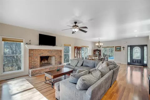 162 Ridgemore Cir, Toccoa, GA 30577 photo 9