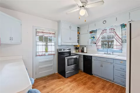 809 Gaines St, Central, SC 29630 photo 11