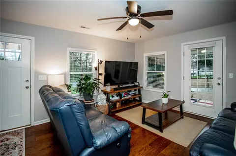 51 Main St, Pelzer, SC 29669 photo 5
