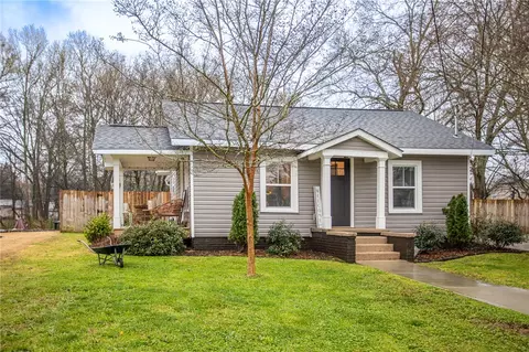 51 Main St, Pelzer, SC 29669 photo 1