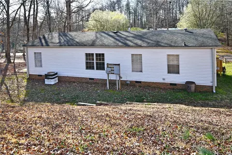 117 Pecan Ct, Easley, SC 29640 photo 7