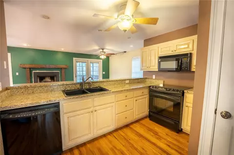115 Gordon Dr, Central, SC 29630 photo 7