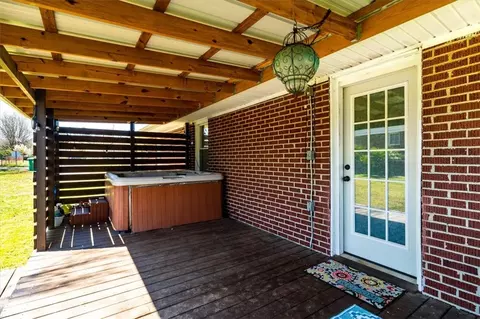 7 Academy Dr, Williamston, SC 29697 photo 3