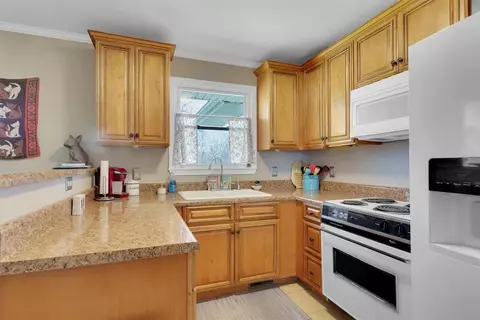 7 Academy Dr, Williamston, SC 29697 photo 8