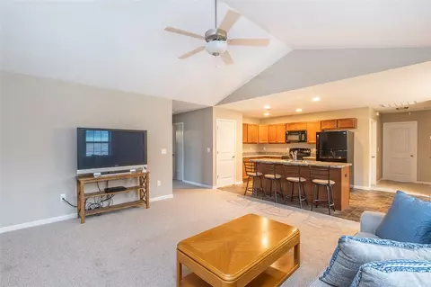 142 Mediterranean Ave, Anderson, SC 29621 photo 3