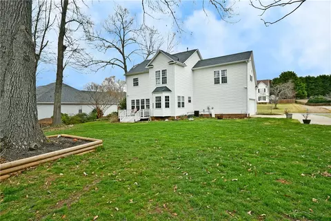 297 Sassafras Dr, Easley, SC 29642 photo 7