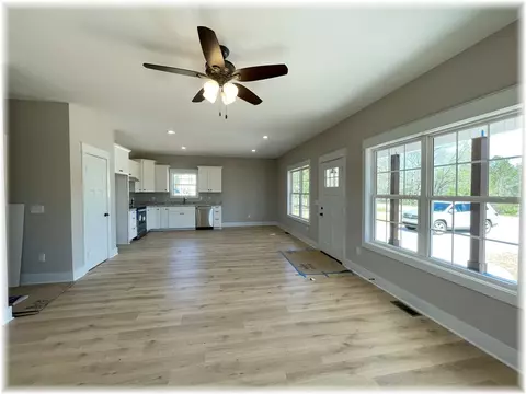 106 Jefferson Pl, Walhalla, SC 29691 photo 3