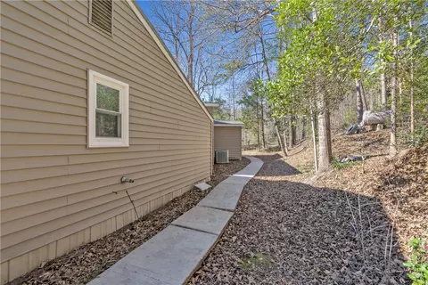 115 Mac Rd, Pickens, SC 29671 photo 16