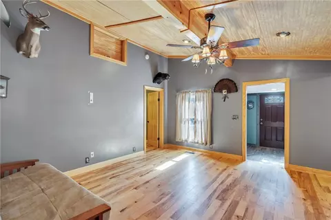 115 Mac Rd, Pickens, SC 29671 photo 3