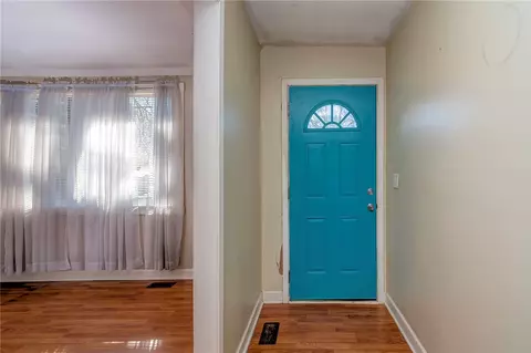 10 Dendy St, Pelzer, SC 29669 photo 9