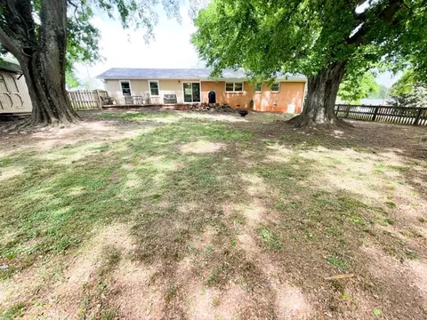 112 Paul St, Central, SC 29630 photo 25