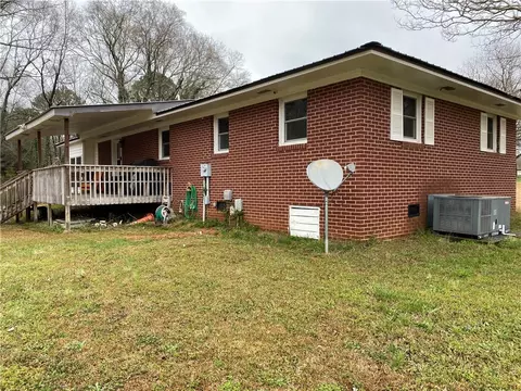 2212 Gentry Rd, Starr, SC 29684 photo 25