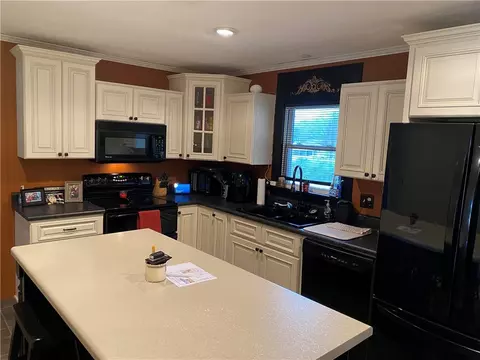 2212 Gentry Rd, Starr, SC 29684 photo 6