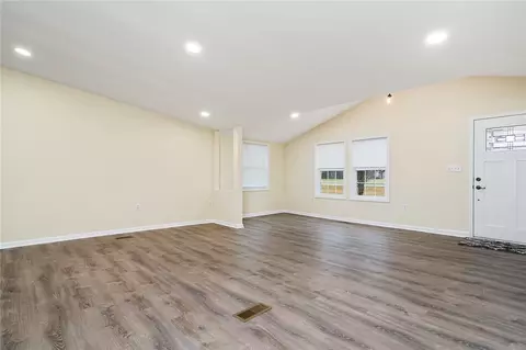 207 Willingham Rd, Williamston, SC 29697 photo 6