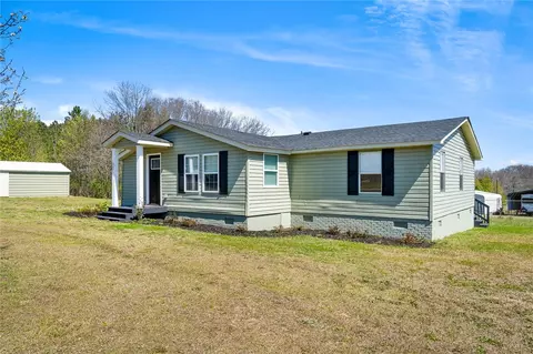 207 Willingham Rd, Williamston, SC 29697 photo 2