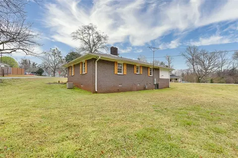 6 Dendy St, Pelzer, SC 29669 photo 23