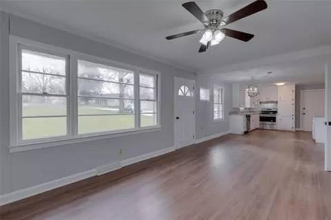 6 Dendy St, Pelzer, SC 29669 photo 7