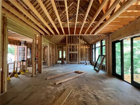 105 Wild Ginger Way, Sunset, SC 29685 photo 4