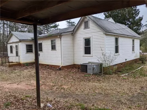 821 E Greer St, Honea Path, SC 29654 photo 16