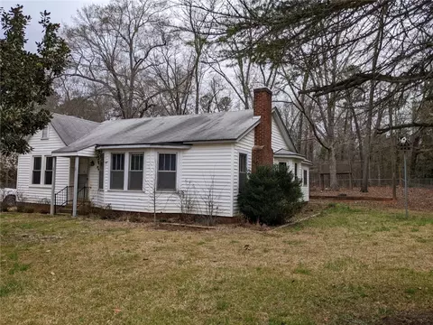 821 E Greer St, Honea Path, SC 29654 photo 14