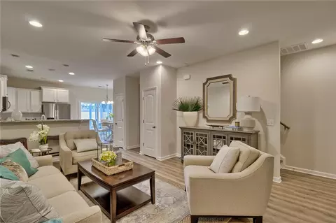 222 Samuel St, Pendleton, SC 29670 photo 4