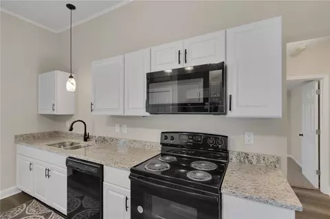 402 Hill St, Easley, SC 29640 photo 12