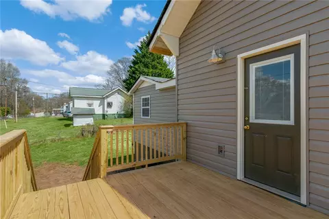 402 Hill St, Easley, SC 29640 photo 28