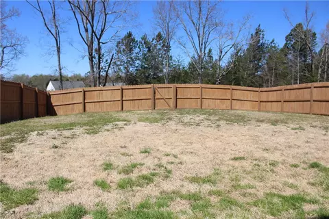 140 Thames Valley Dr, Easley, SC 29642 photo 6