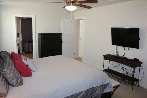 140 Thames Valley Dr, Easley, SC 29642 photo 17