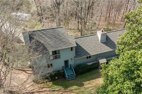 102 Estella Ln, Central, SC 29630 photo 3