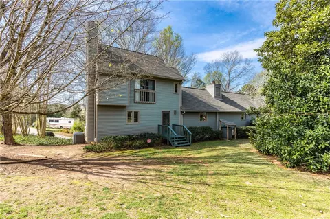 102 Estella Ln, Central, SC 29630 photo 2