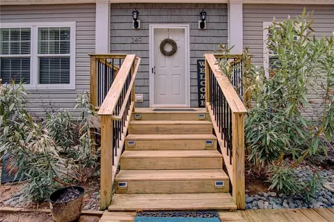 349 Sumrall Way, Westminster, SC 29693 photo 2