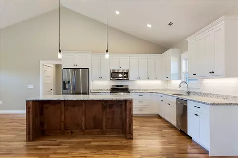 611 Tall Oak Trl, Seneca, SC 29678 photo 7