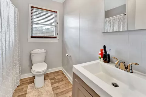 86 Preston St, Easley, SC 29640 photo 8