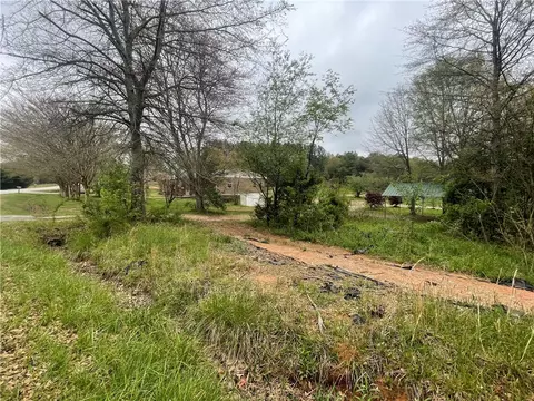 443 Chastain Rd, Central, SC 29630 photo 5