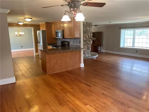 443 Chastain Rd, Central, SC 29630 photo 25