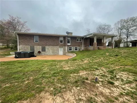 443 Chastain Rd, Central, SC 29630 photo 6