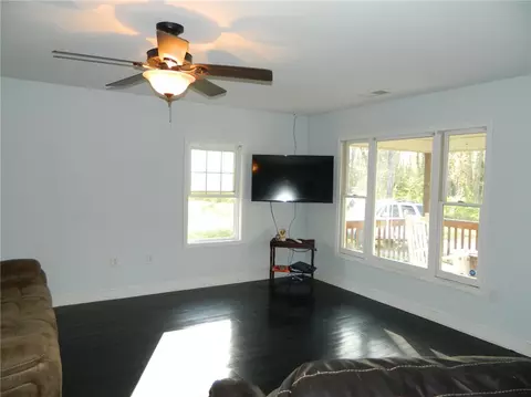 430 Minor St, Williamston, SC 29697 photo 3