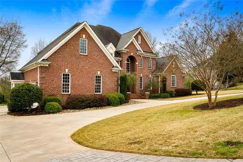148 Tully Dr, Anderson, SC 29621 photo 4